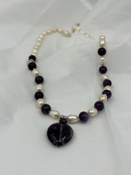 Natural Amethyst and Rice Pearl Gemstone Beaded Necklace with Heart Pendant