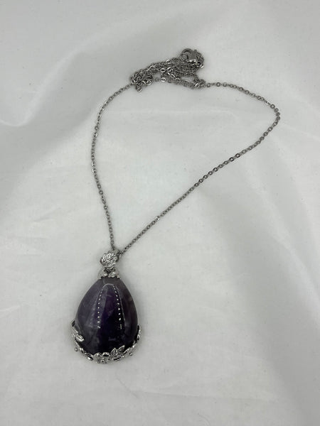 Natural Amethyst Gemstone Teardrop in Silver Floral Setting Pendant