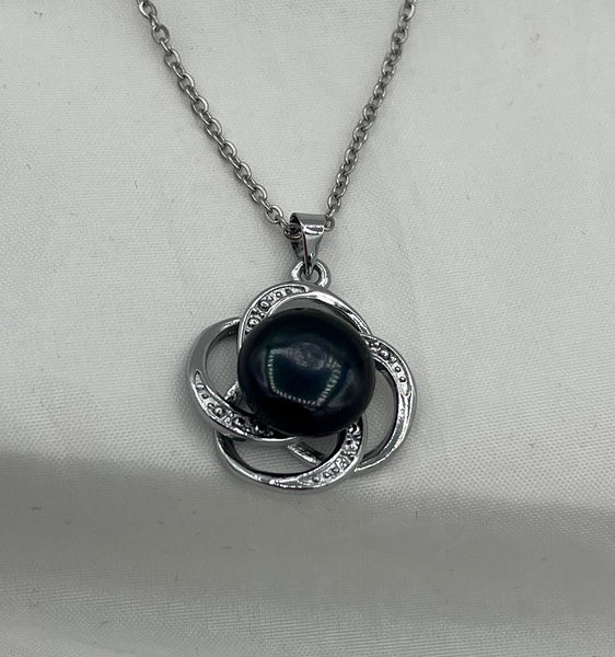 Natural Black Pearl Gemstone and Silvertone Flower Pendant on 18" Chain Necklace