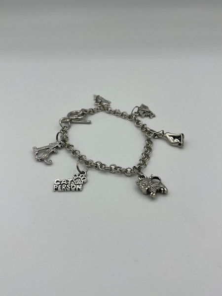Silvertone Cat Lover Toggle Charm Bracelet With 6 Cat Charms