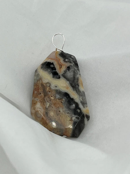 Natural Crazy Lace Agate Gemstone Faceted Freeform Pendant