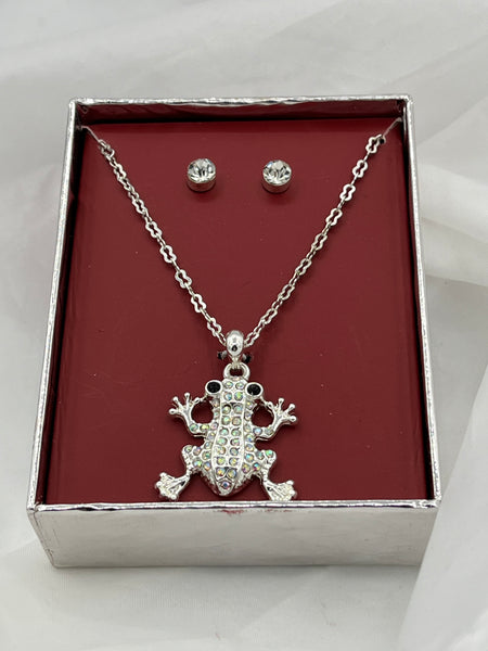 Silvertone and Green CZ Frog Pendant on Chain Necklace and Stud Earrings Set