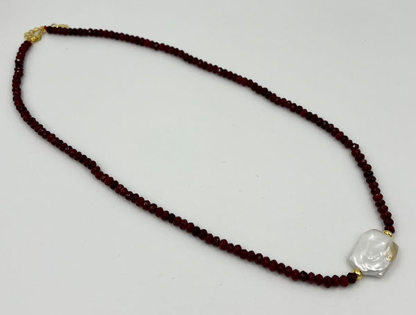 Natural Garnet Gemstone Faceted Rondelle & White Rectangle Pearl Beaded Necklace