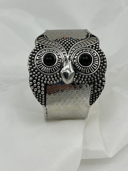 Silvertone and Black Acrylic Wide Owl Cuff Bangle Bracelet