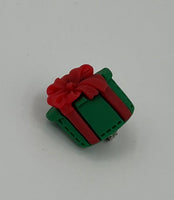 Dainty Plastic Red Christmas Gift Package Present Pin Brooch with Green Bow