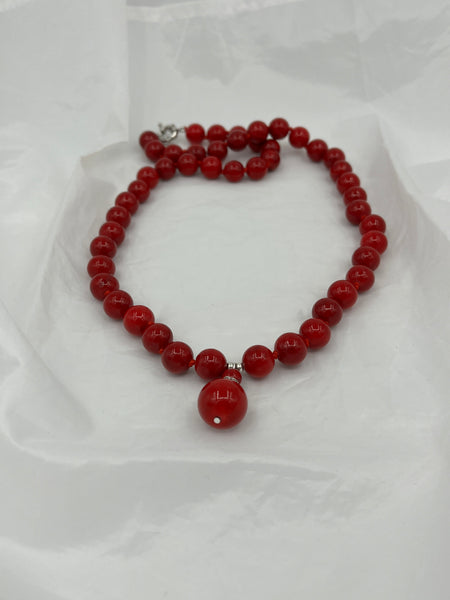 Natural Red Coral Gemstone Chunky Round Beaded Necklace with Bead Pendant