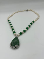 Natural Rice Pearl Gemstone Beaded Necklace W/Green Aventurine Teardrop Pendant