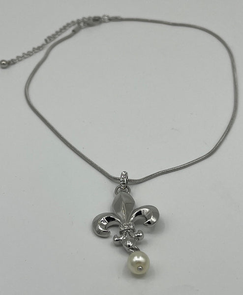 Silvertone and Acrylic Pearl Fleur De Lis Pendant on Adjustable Chain Necklace