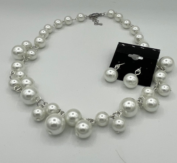 Natural White Shell Pearl Gemstone Round Beaded Necklace and Dangle Earrings Set