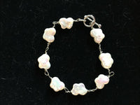 natural white pearl carved butterflies link bracelet