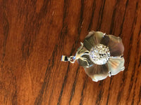 natural shell carved flower pendant
