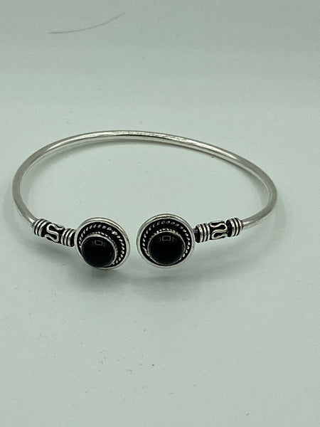 Natural Black Onyx Gemstone Round Cabachon Sterling Silver Bangle Bracelet