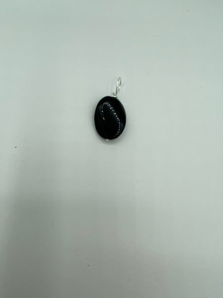 Natural Black Onyx Gemstone Small Twisted Oval Pendant