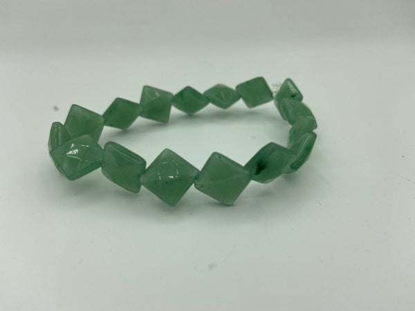 Natural Green Aventurine Gemstone Faceted Diamonds Beaded Stretch Bracelet