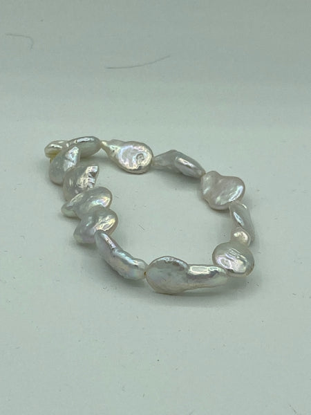 Natural Mother of Pearl Gemstone Freeform Teardrops Beaded Stretch Bracelet