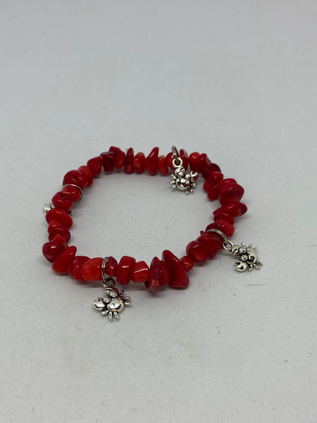 Natural Red Coral Gemstone Chips Beaded Stretch Bracelet with Crab Charms